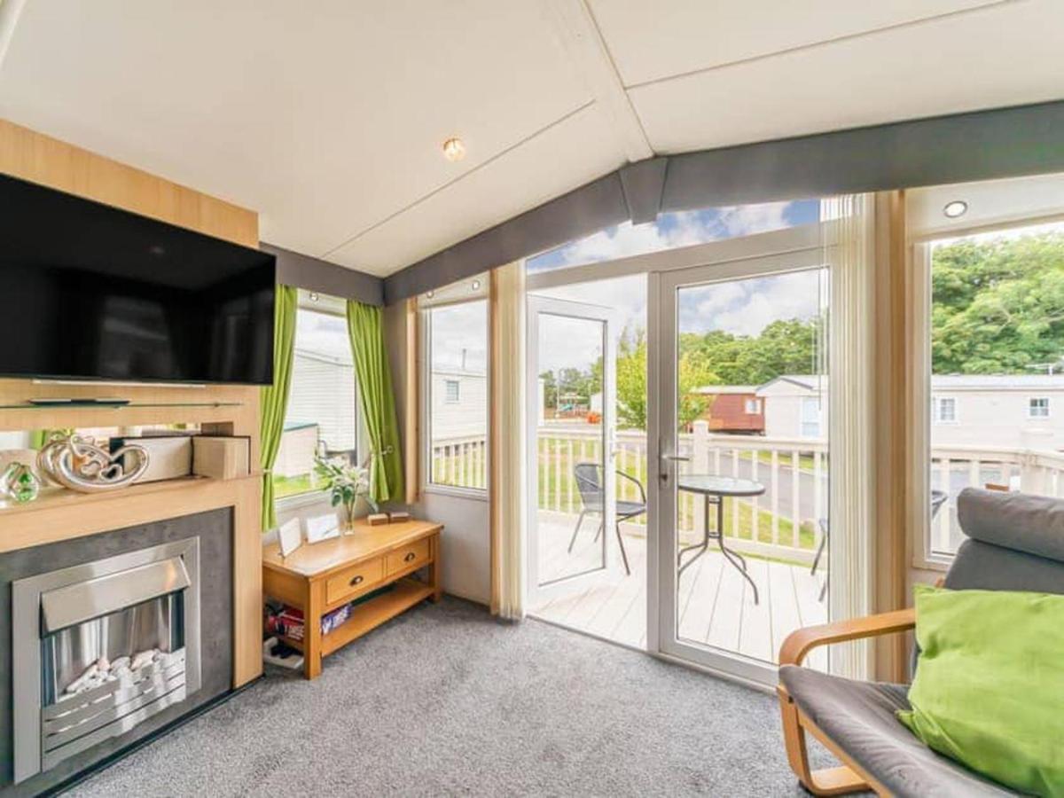 Apple Tree Lodge Hot Tub 3 Bedroom 2 Bars 莫珀斯 外观 照片